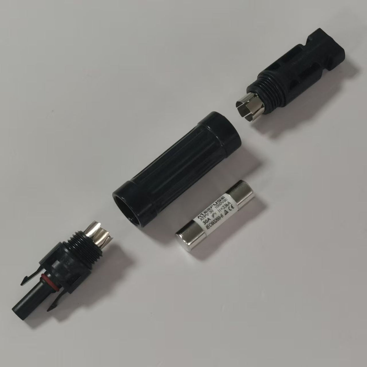 Solar PV In-line Fuse Holder - MC4 Photovoltaic Fuse Connector (Black)