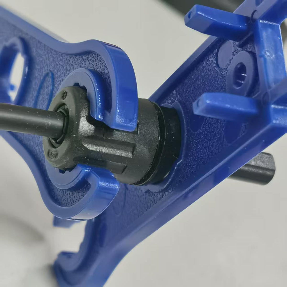 Solar MC4 Spanner Wrench - Plastic Assembly & Disconnection Tool for Photovoltaic Connectors (Pair - Blue)