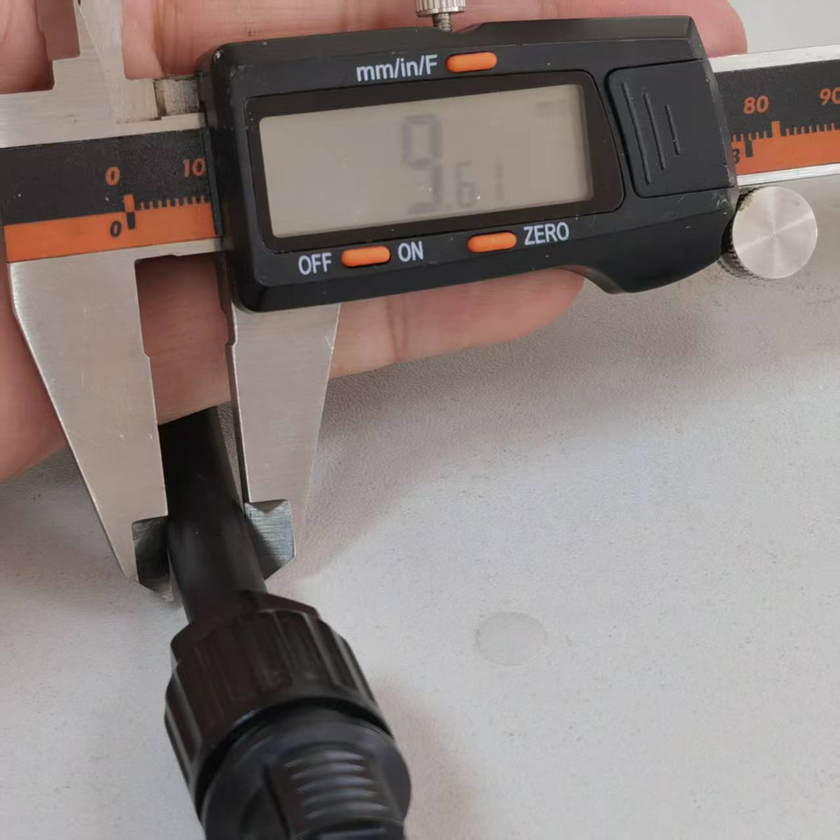 Heavy-Duty Solar PV Connector for 16mm²(6 AWG) Cable - MC4 Compatible Photovoltaic Terminal (Pair)