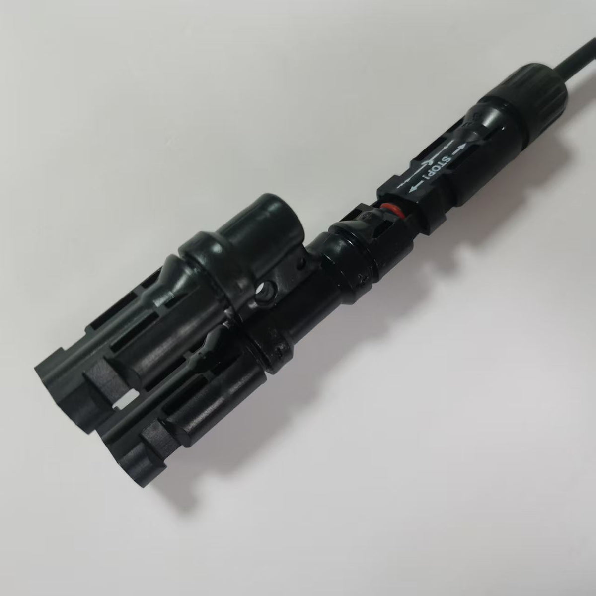 Solar PV Rigid T-Branch Connector - Parallel Photovoltaic Adapter (Pair)